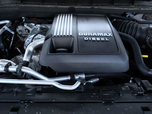 Certified 2026 GMC Yukon Denali Ultimate w/ LPO, Illumination Package AWD/4WD image 38