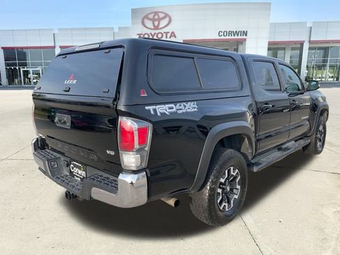 Used 2023 Toyota Tacoma TRD Off-Road AWD/4WD image 5