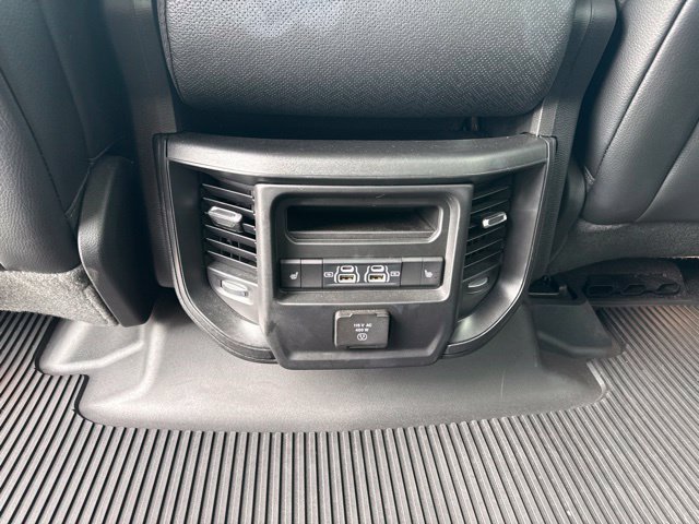 Used 2025 RAM 1500 Laramie AWD/4WD image 13