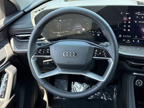 Certified 2025 Audi Q5 Premium Plus AWD/4WD image 14