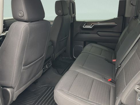 Used 2024 Chevrolet Silverado 1500 LT AWD/4WD image 11