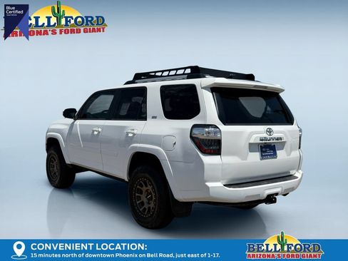 Used 2020 Toyota 4Runner SR5 Premium w/ Moonroof Package AWD/4WD image 2