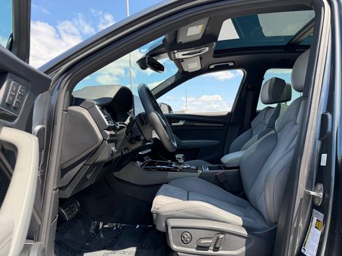 Used 2022 Audi SQ5 Premium Plus AWD/4WD image 34