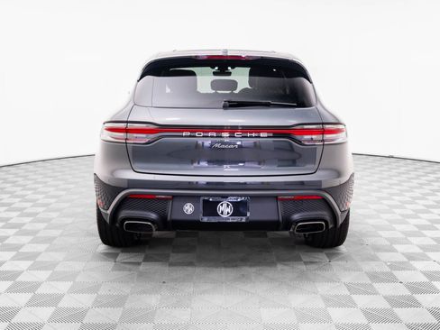 Certified 2026 Porsche Macan image 10