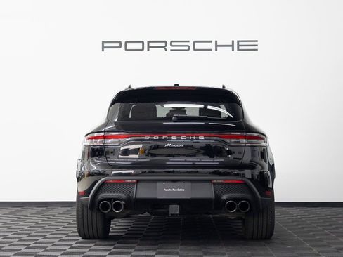 Certified 2025 Porsche Macan AWD/4WD image 6