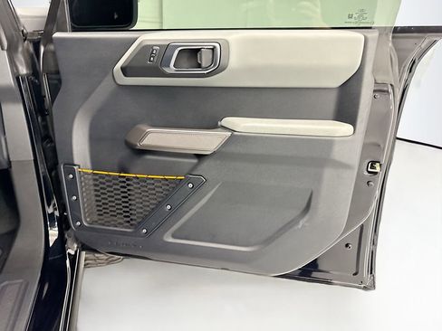 Used 2023 Ford Bronco Badlands image 24