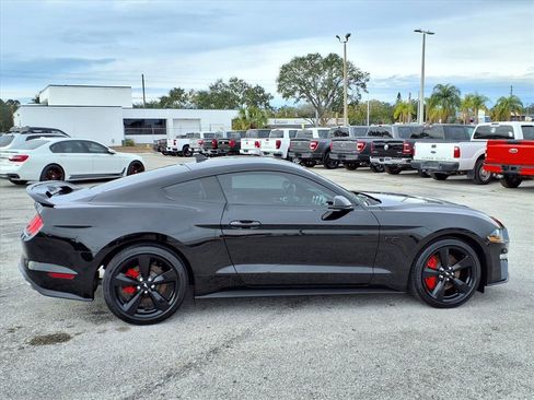 Used 2023 Ford Mustang GT Premium image 8