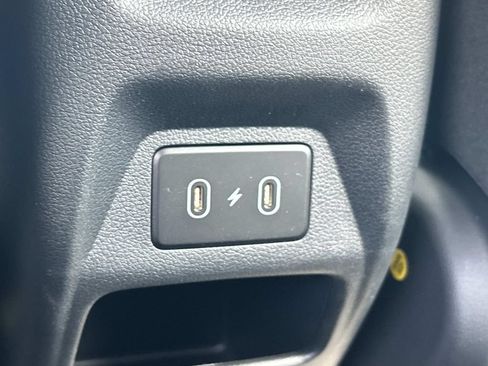 New 2026 Hyundai Venue SEL FWD image 21