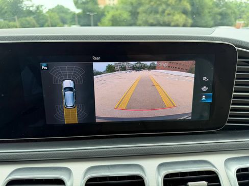 Used 2020 Mercedes-Benz GLE 350 4MATIC image 36