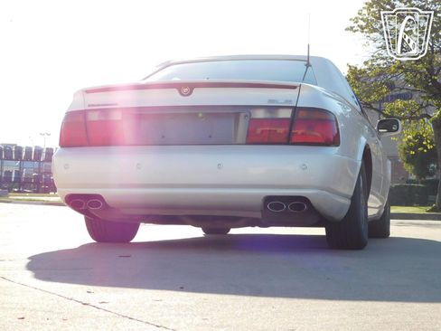 Used 2003 Cadillac Seville SLS w/ Preferred Equipment Group image 30