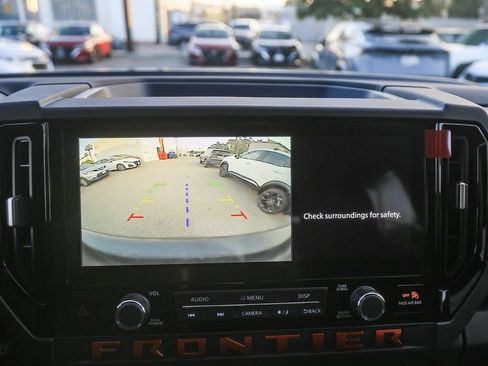 New 2026 Nissan Frontier PRO-4X w/ Tow Package AWD/4WD image 26