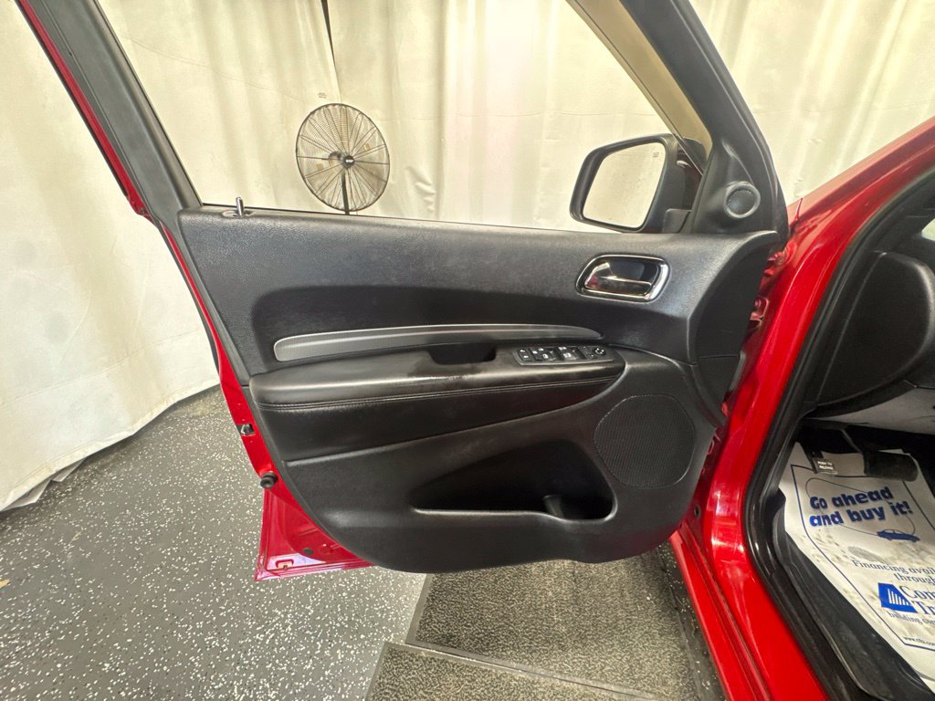 Used 2019 Dodge Durango GT w/ Blacktop Package AWD/4WD image 14