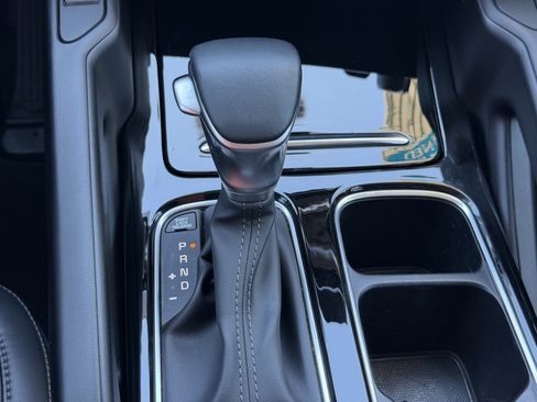Certified 2025 Kia Telluride S FWD image 29