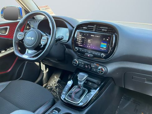 Used 2023 Kia Soul GT-Line w/ GT-Line Technology Package FWD image 14