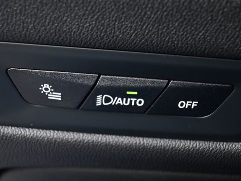 Used 2024 BMW X5 M60i w/ Climate Comfort Package image 26