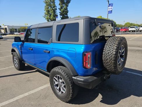 Used 2023 Ford Bronco Badlands AWD/4WD image 5
