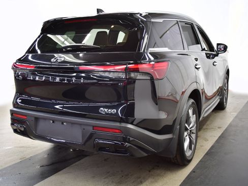 Used 2023 INFINITI QX60 Luxe w/ Vision Package AWD/4WD image 7