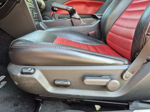 Used 2007 Ford Mustang Shelby GT500 RWD image 18