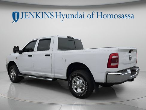 Used 2024 RAM 3500 Tradesman w/ Safety Group AWD/4WD image 7