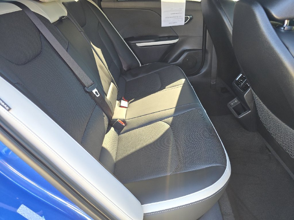 Used 2025 Kia K4 GT-Line Turbo FWD image 19