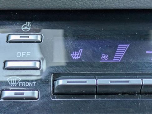 Used 2020 Hyundai Sonata SEL w/ Premium + Sunroof Package FWD image 23