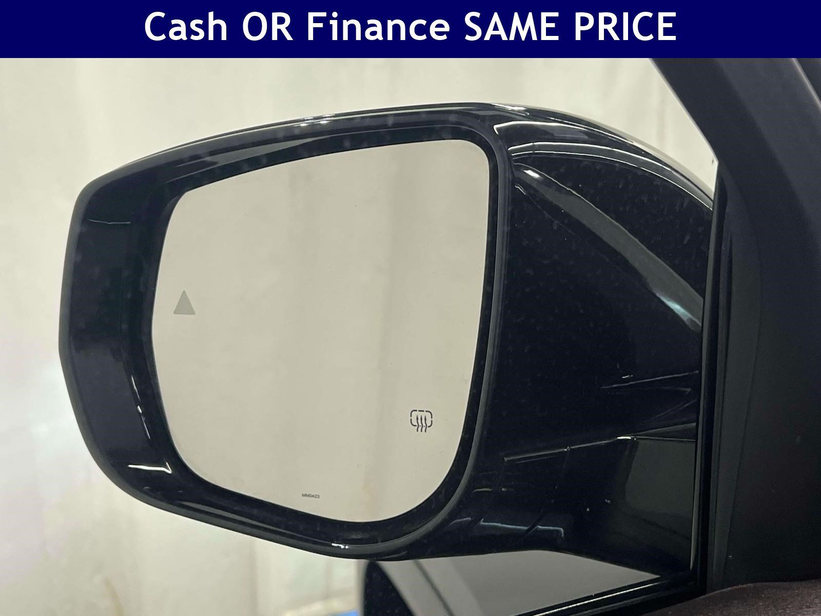 Used 2023 Jeep Grand Cherokee Limited AWD/4WD image 19