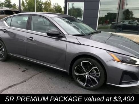 New 2026 Nissan Altima 2.5 SR w/ SR Premium Package AWD/4WD image 3