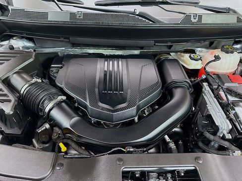 Used 2025 GMC Acadia Elevation image 34