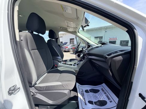 Used 2015 Ford Escape S image 12