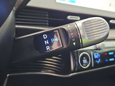 Used 2023 Hyundai Ioniq 5 SE RWD image 16