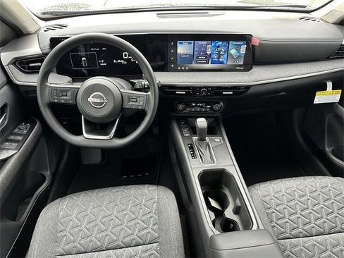 New 2026 Nissan Kicks SV image 17