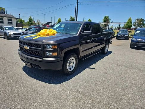 Used 2015 Chevrolet Silverado 1500 W/T w/ Trailering Package AWD/4WD image 3