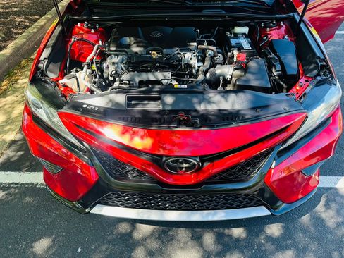Used 2019 Toyota Camry XSE FWD image 14