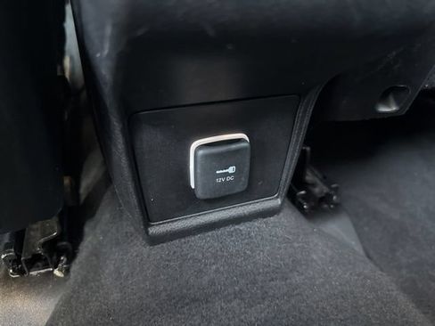 Used 2022 Jeep Compass Limited AWD/4WD image 18