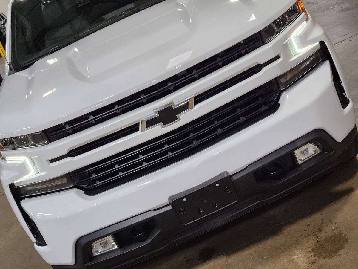 Used 2020 Chevrolet Silverado 1500 RST w/ Texas Edition RWD image 19