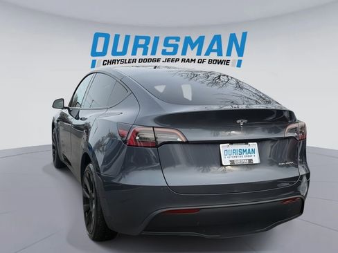 Used 2023 Tesla Model Y Long Range image 4