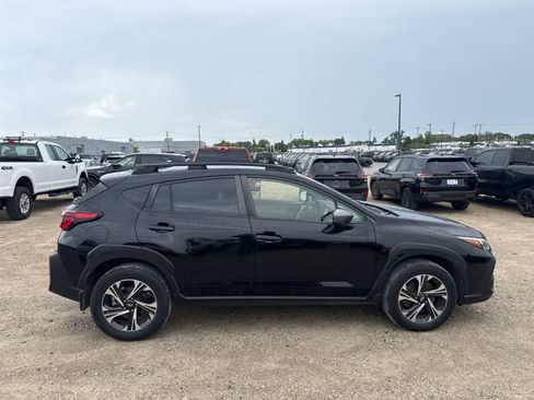Used 2024 Subaru Crosstrek 2.0i Premium AWD/4WD image 9