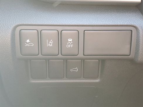 New 2026 Mitsubishi Eclipse Cross SE image 20