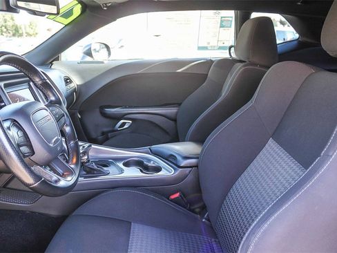 Used 2021 Dodge Challenger R/T image 21