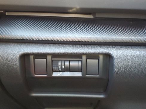 Certified 2025 Subaru Crosstrek 2.0i Premium w/ Convenience Package #2 image 24