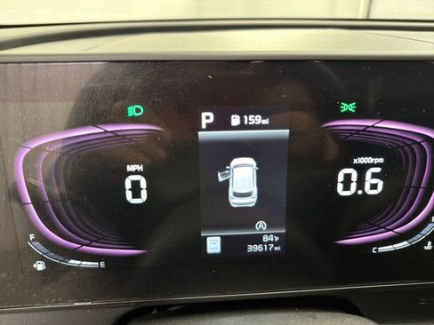 Certified 2023 Kia Sportage EX FWD image 35