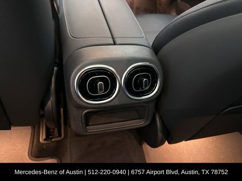 Certified 2026 Mercedes-Benz GLC 300 image 22