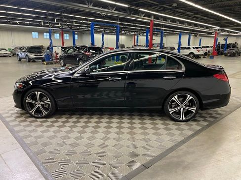 Used 2025 Mercedes-Benz C 300 Sedan image 5