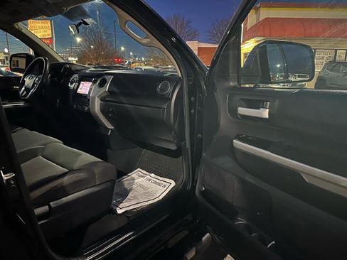 Used 2015 Toyota Tundra SR5 image 19