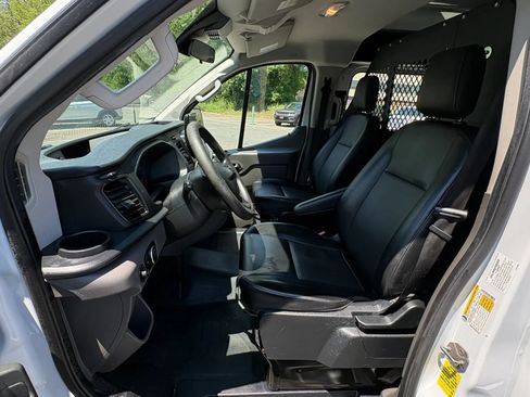 Used 2020 Ford Transit 150 Low Roof AWD image 24