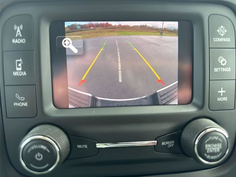 Used 2022 RAM 3500 Tradesman image 28