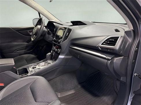 Used 2023 Subaru Forester Premium image 13