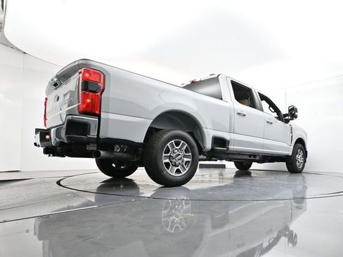 New 2026 Ford F250 Lariat RWD image 32