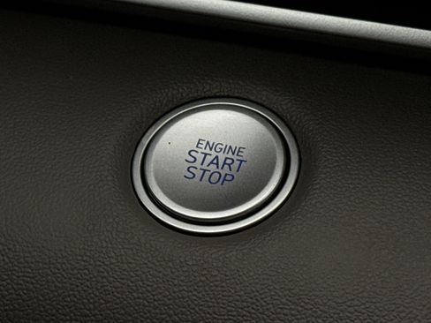 Used 2025 Hyundai Elantra Sport w/ Cargo Package FWD image 19