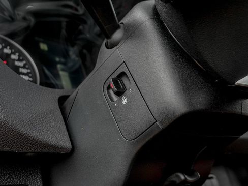 Used 2025 Mercedes-Benz Sprinter 2500 image 14